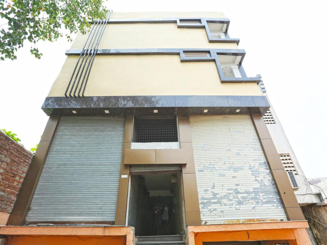 Oyo 16472 Hotel Shree Balram International Rāipur Esterno foto