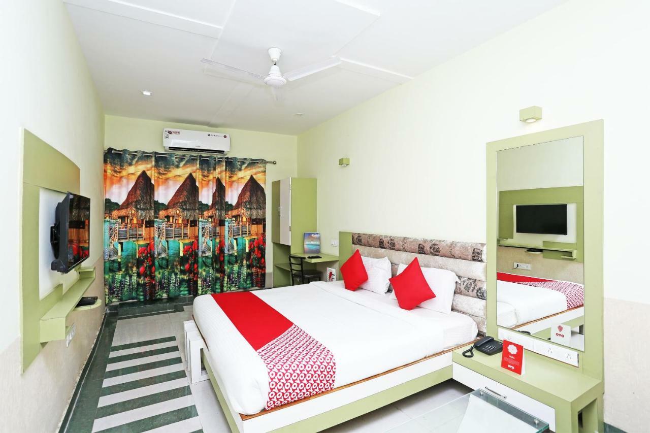 Oyo 16472 Hotel Shree Balram International Rāipur Esterno foto