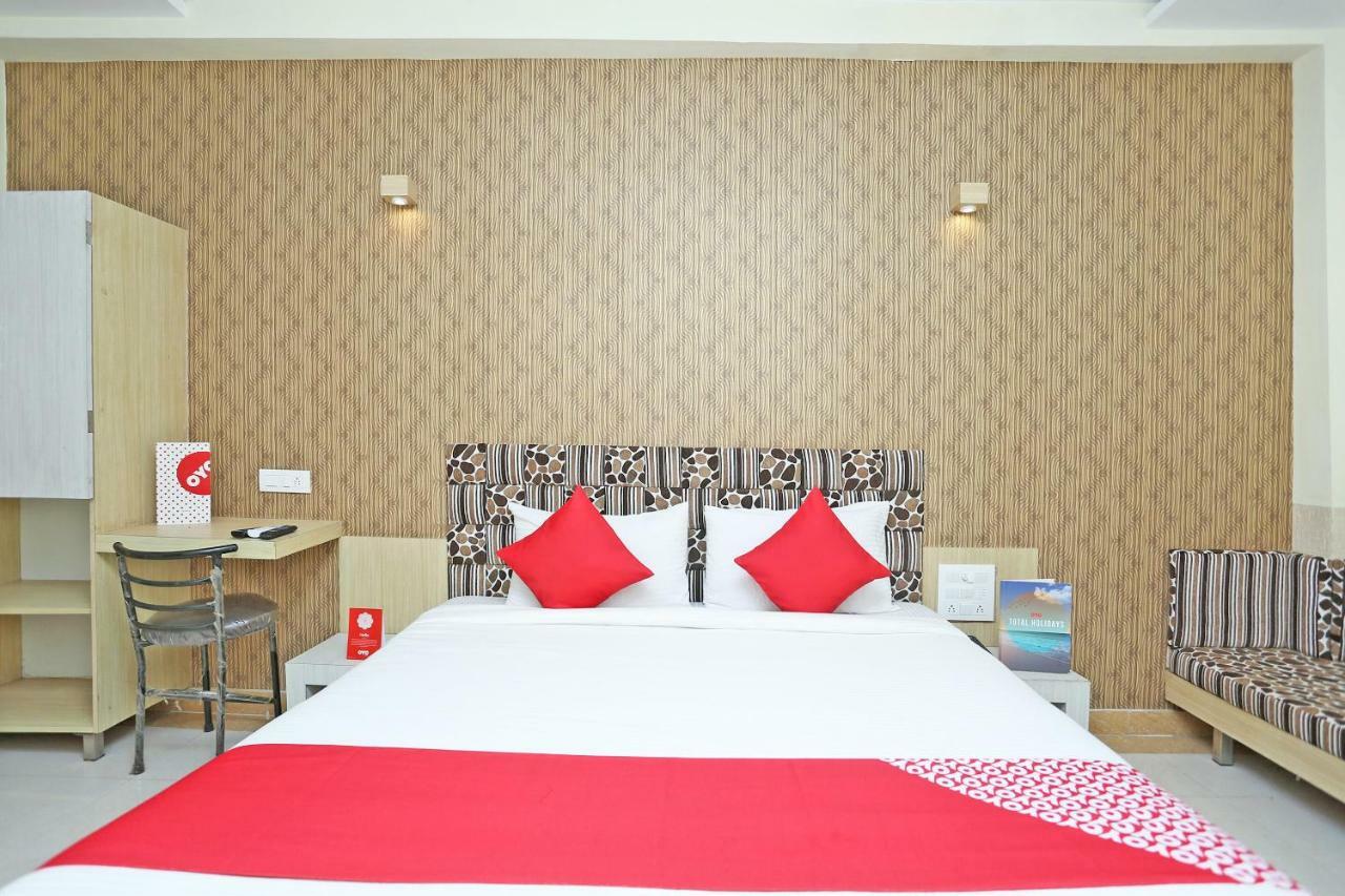 Oyo 16472 Hotel Shree Balram International Rāipur Esterno foto